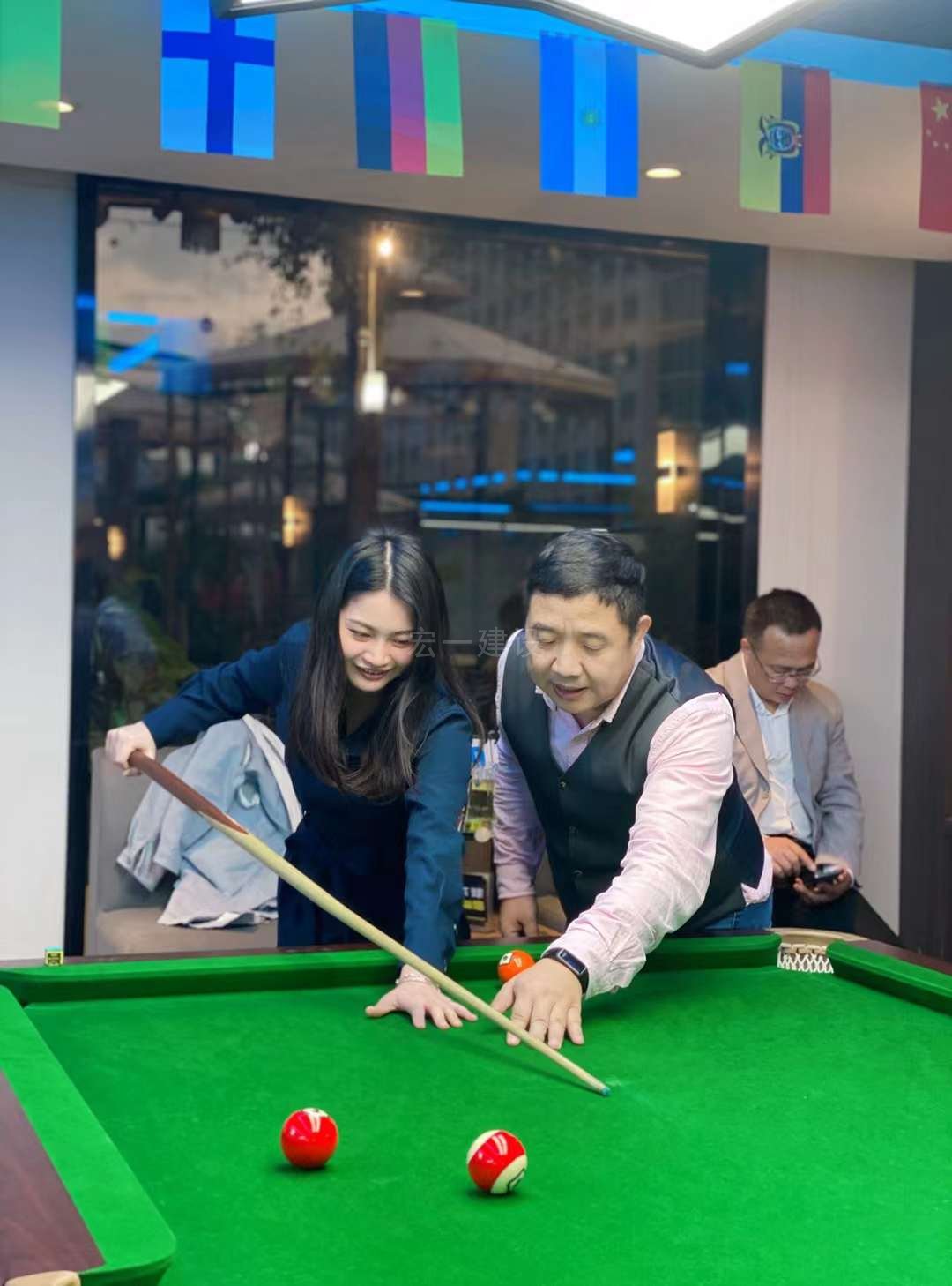 �½�(�й���)���޹�˾����