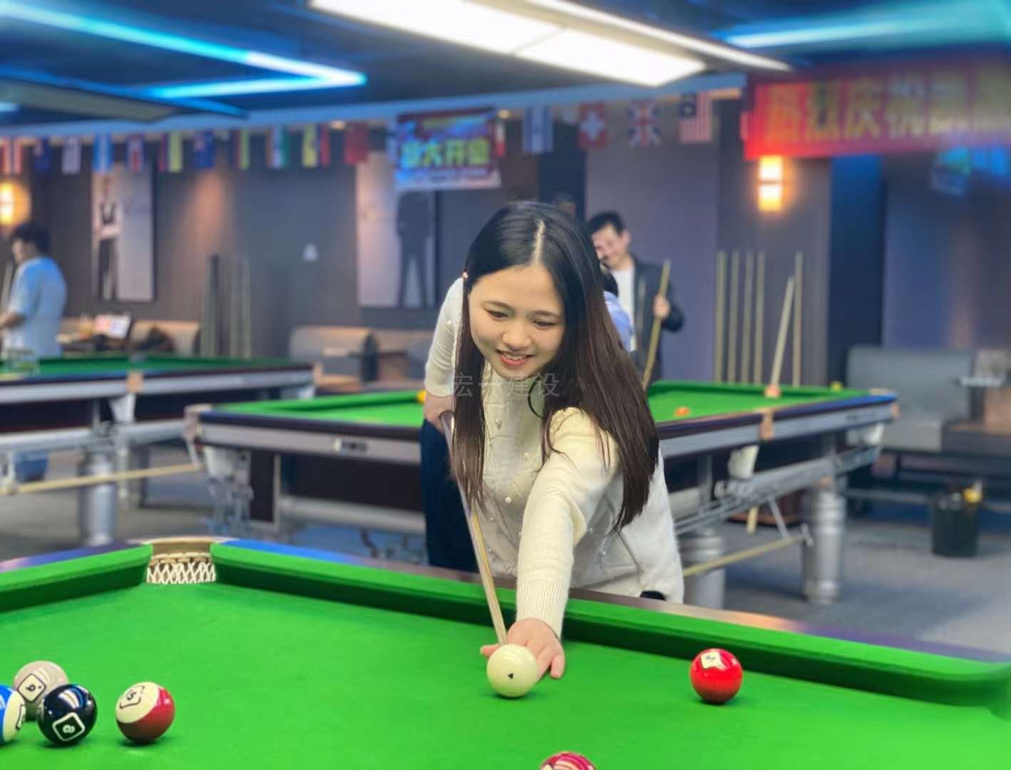 �½�(�й���)���޹�˾����