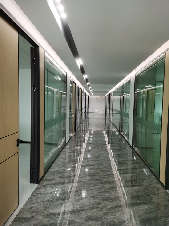 �½�(�й���)���޹�˾����