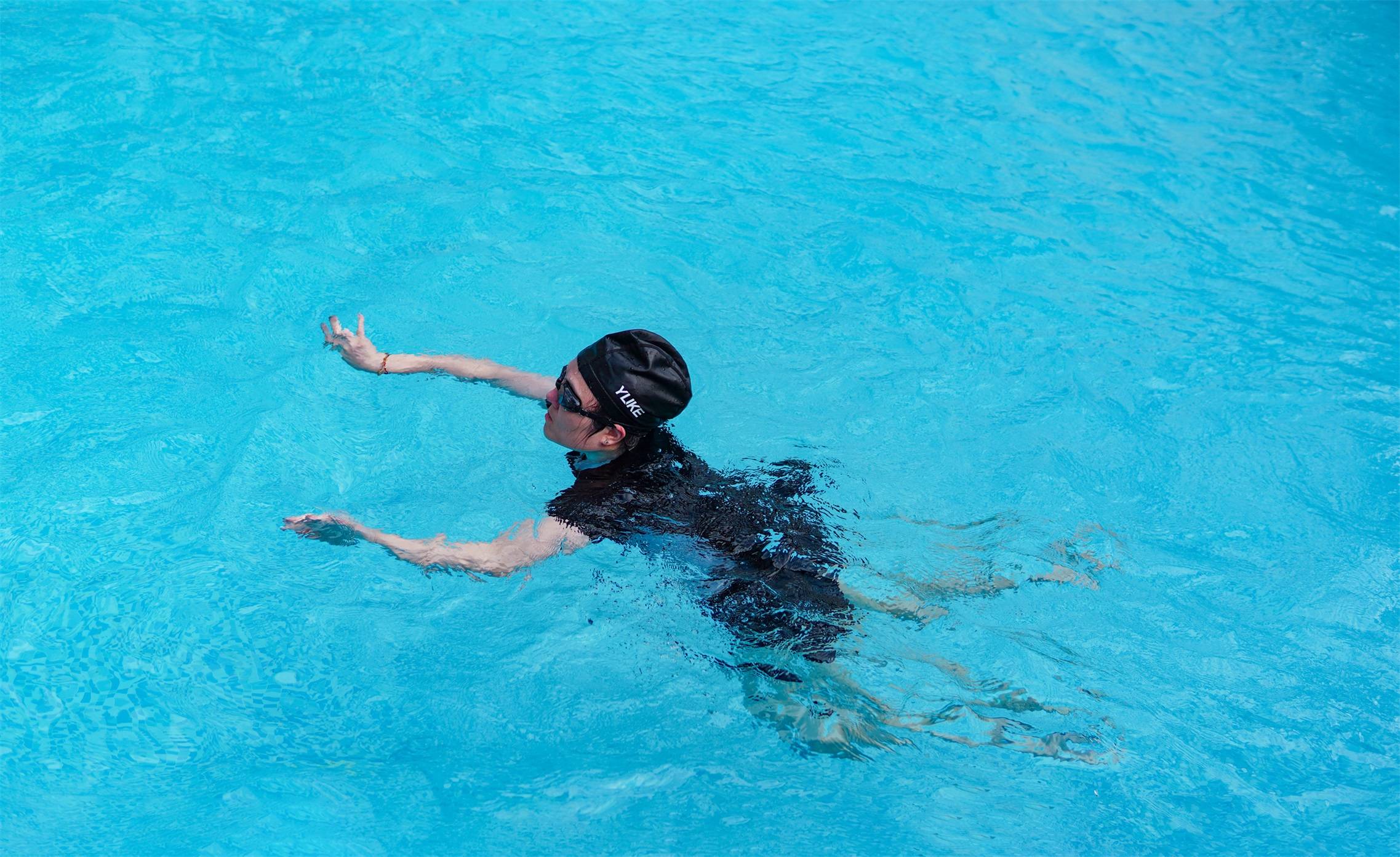 �½�(�й���)���޹�˾����