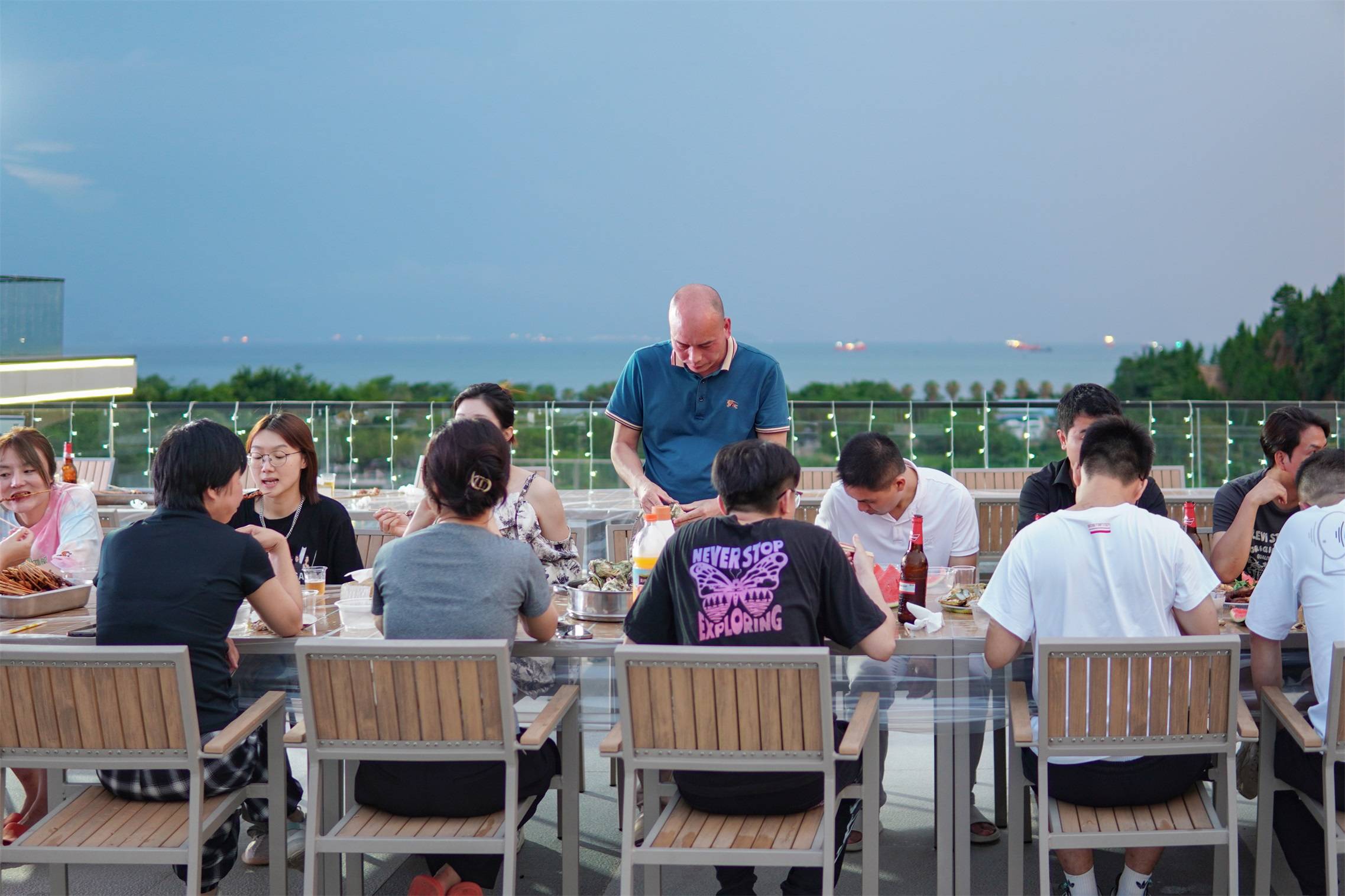 �½�(�й���)���޹�˾����