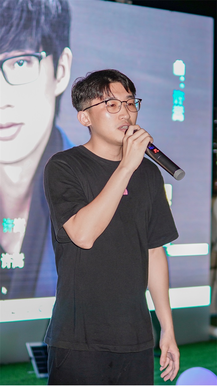 �½�(�й���)���޹�˾����