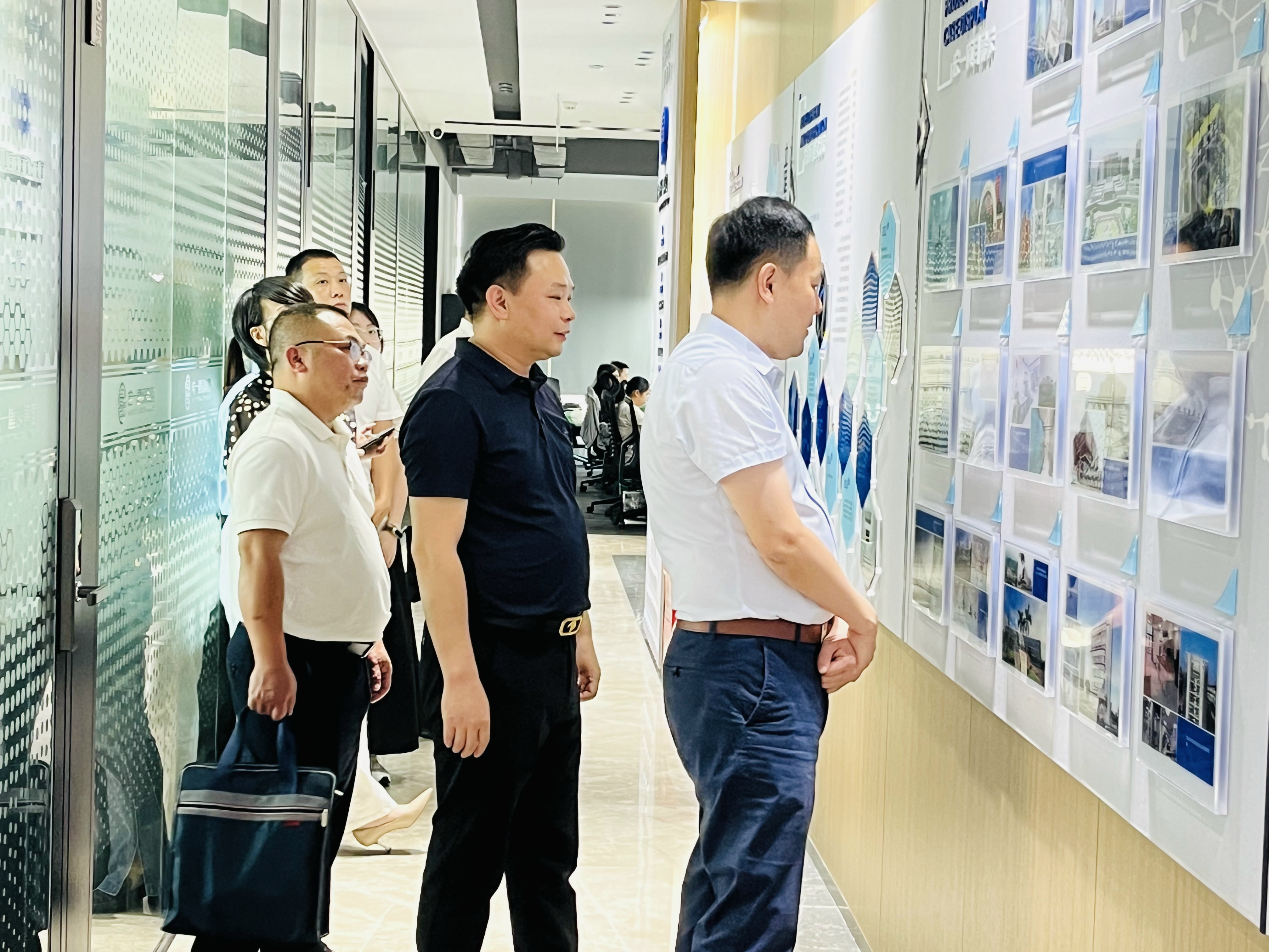 �½�(�й���)���޹�˾����